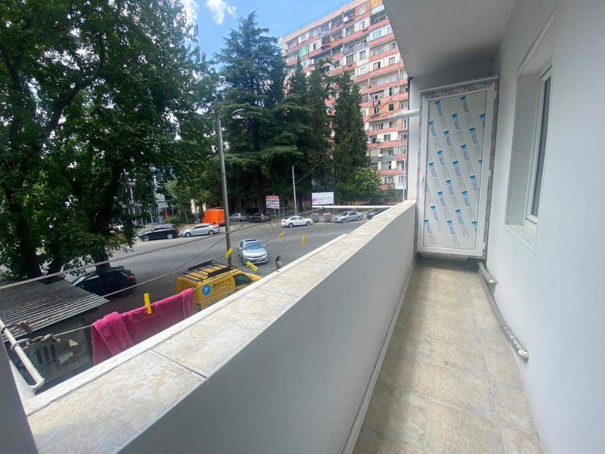 Spacious Dinamo Apartment Tiflis Exterior foto