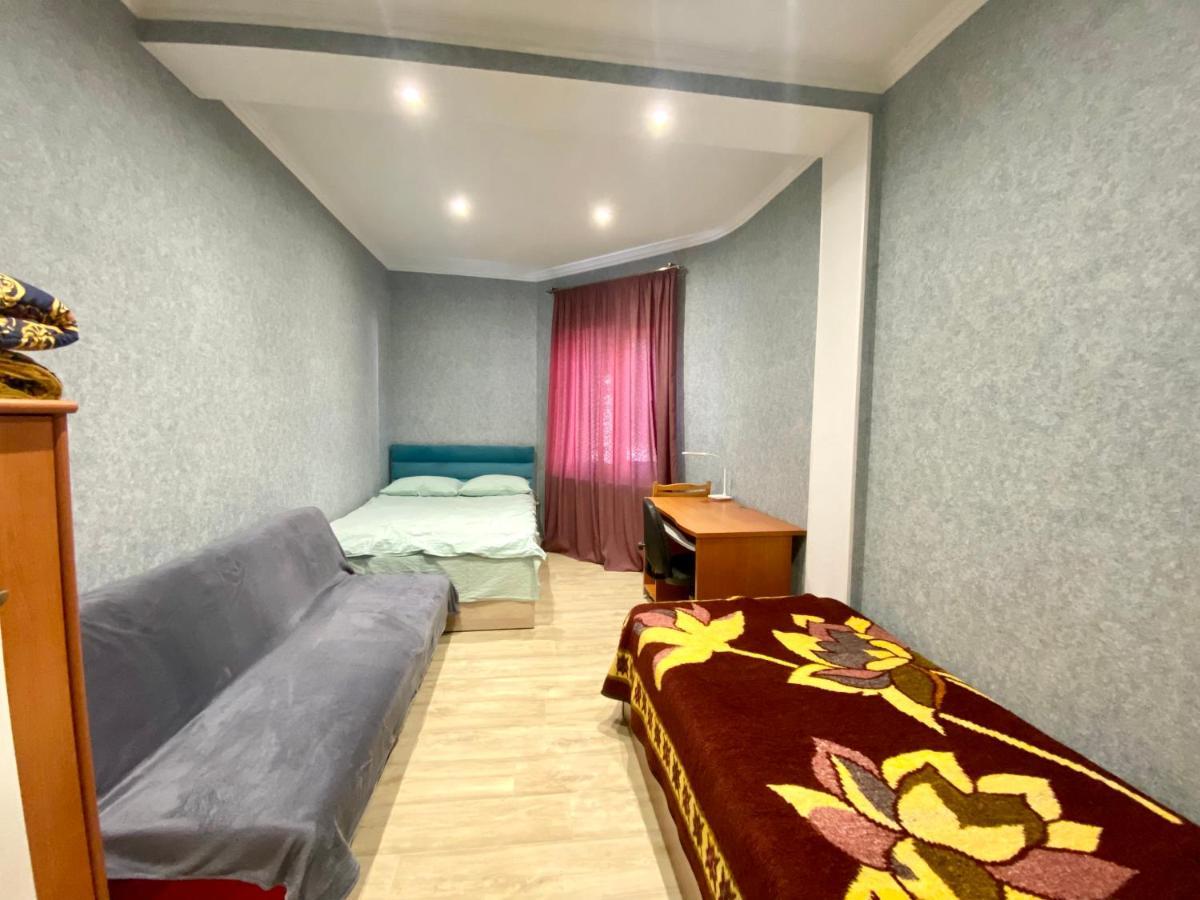 Spacious Dinamo Apartment Tiflis Exterior foto